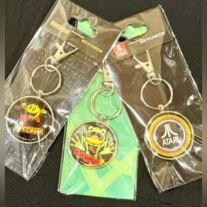 3pk; Retro 80s Atari/Pac-Man/Frogger Keychain Set (3)